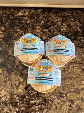 Lot of 3 Mini Mystery Dumplings